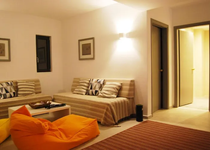 Endless Summer Pool Flat