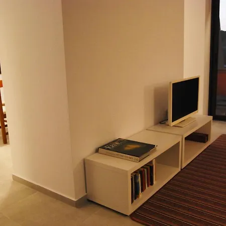 Endless Summer Pool Flat